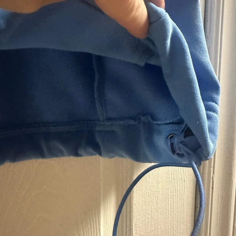 AHEAD drawstring hem